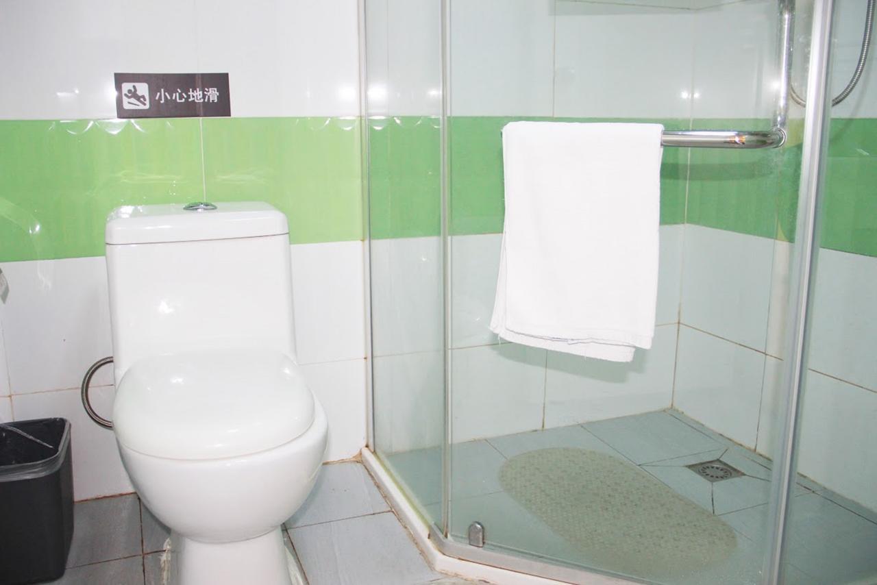 7Days Inn Wuhan Airport Panlong City Exterior photo